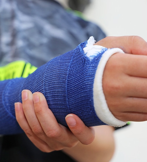 Injuries in Youth Sports